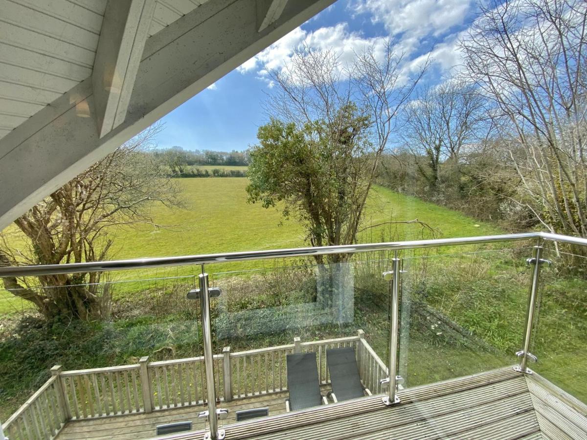 Luxurious 4 Bedroom New England Style Villa - Trewhiddle V17 St Austell Bagian luar foto